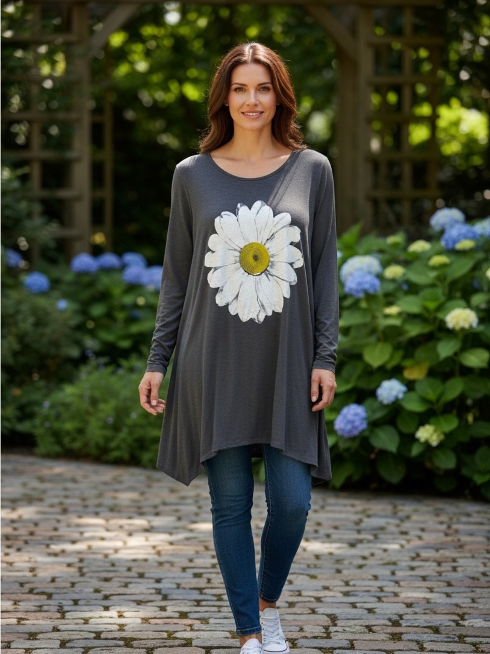 Magic Fit Daisy Graphic Swing Tunic Top 1XL Gray Long Sleeve Made in USA